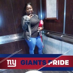 Meet your Posher, Samirah